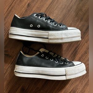 Platform leather Converse